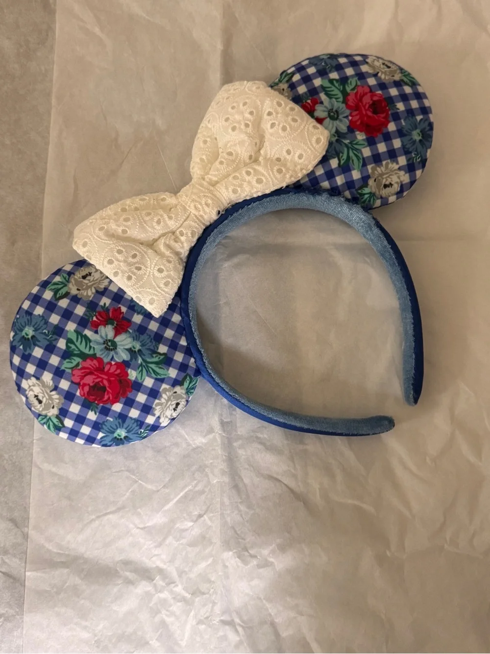 Disney minnie ear